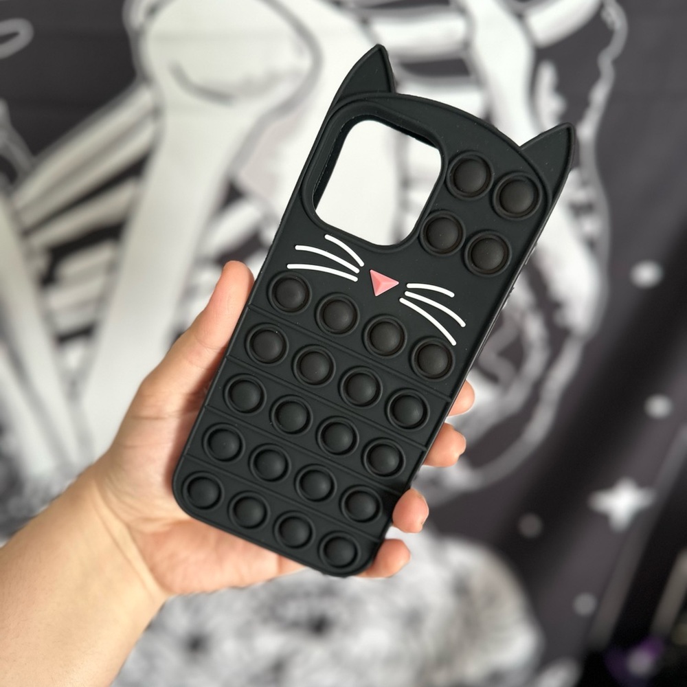 Black Cat Pop IPhone 13 Pro Max Case